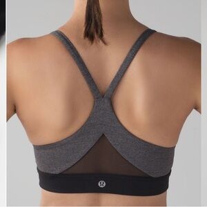 Lululemon train times heathered bra 4 EUC